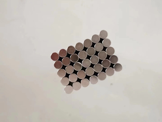 บล็อกบริษัทล่าสุดเกี่ยวกับ ค้นพบความมหัศจรรย์ของแรงแม่เหล็กที่แข็งแกร่งเป็นพิเศษ: แม่เหล็กแท่งนีโอไดเมียม 12,000 เกาส์