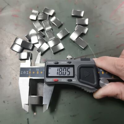 ซื้อ Two Sides Curved Strong Arc Neodymium Magnets Smooth Coating For Small Wind Turbine online manufacture