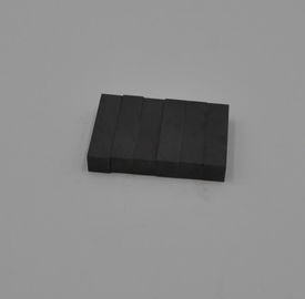 ซื้อ แม่เหล็กบล็อก Ferrite Y30 สี่เหลี่ยมขนาดใหญ่มีความแข็งแรงสูงสำหรับการใช้งานที่จับประตู online manufacture
